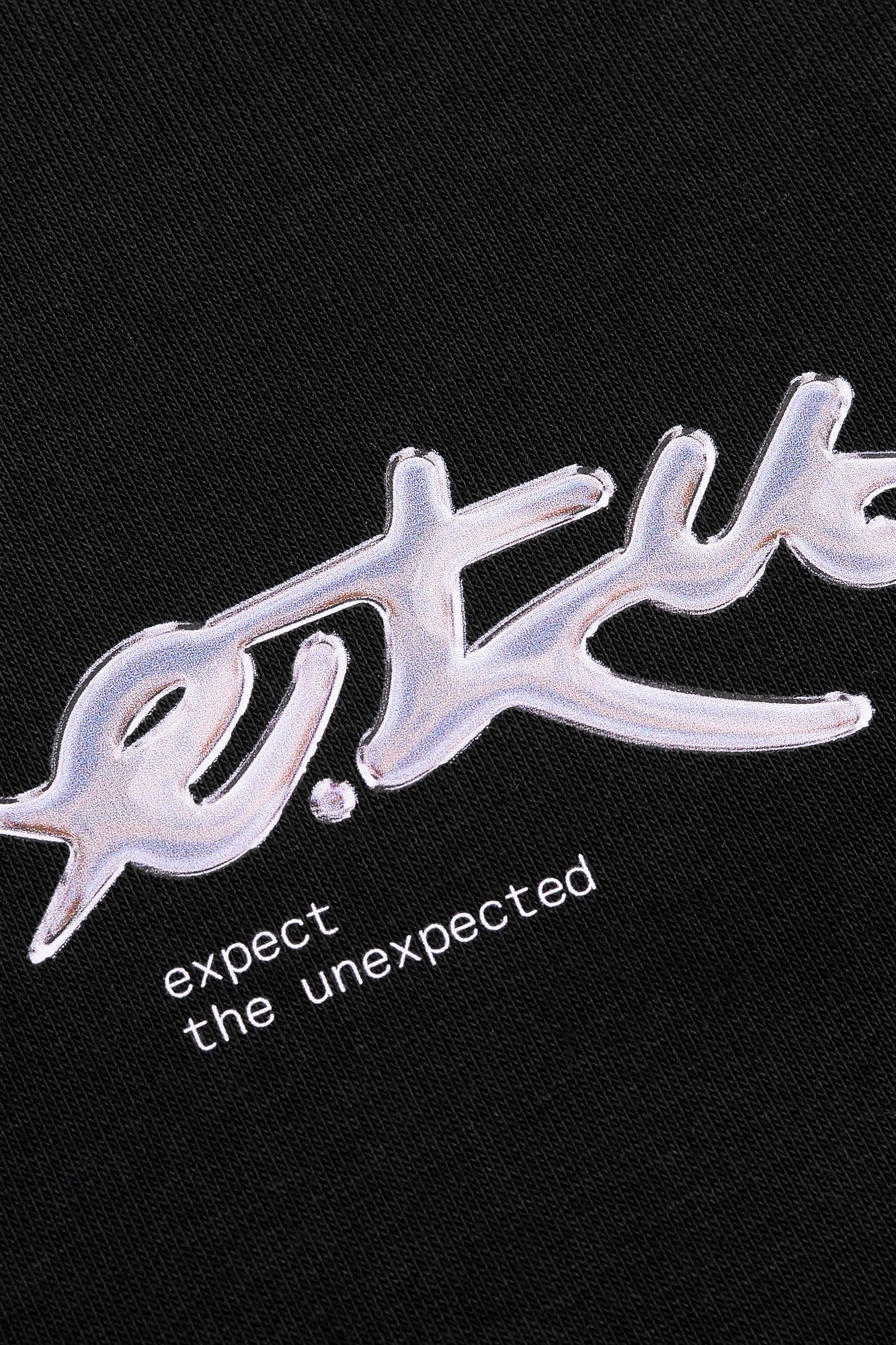 T-shirt expect liquid metal