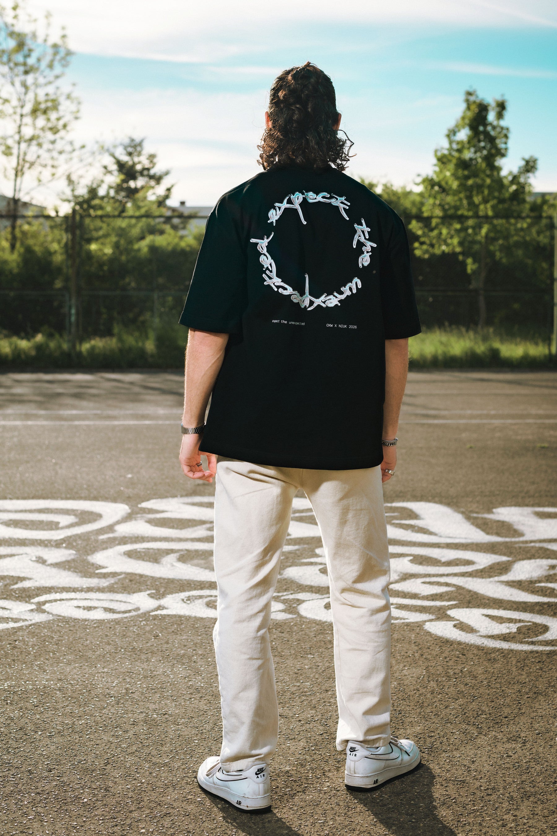 T-shirt expect liquid metal